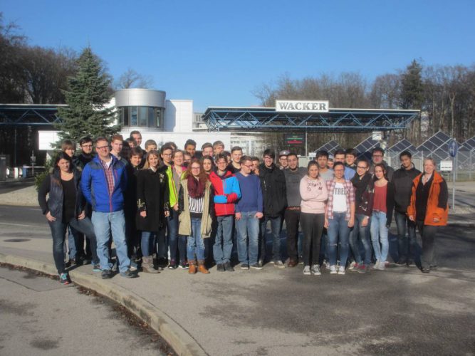 AFS zu Besuch im Chemiedreieck