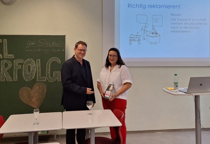 Gutes Benehmen ist immer im Trend: Knigge-Kurs an der Aloys-Fischer-Schule
